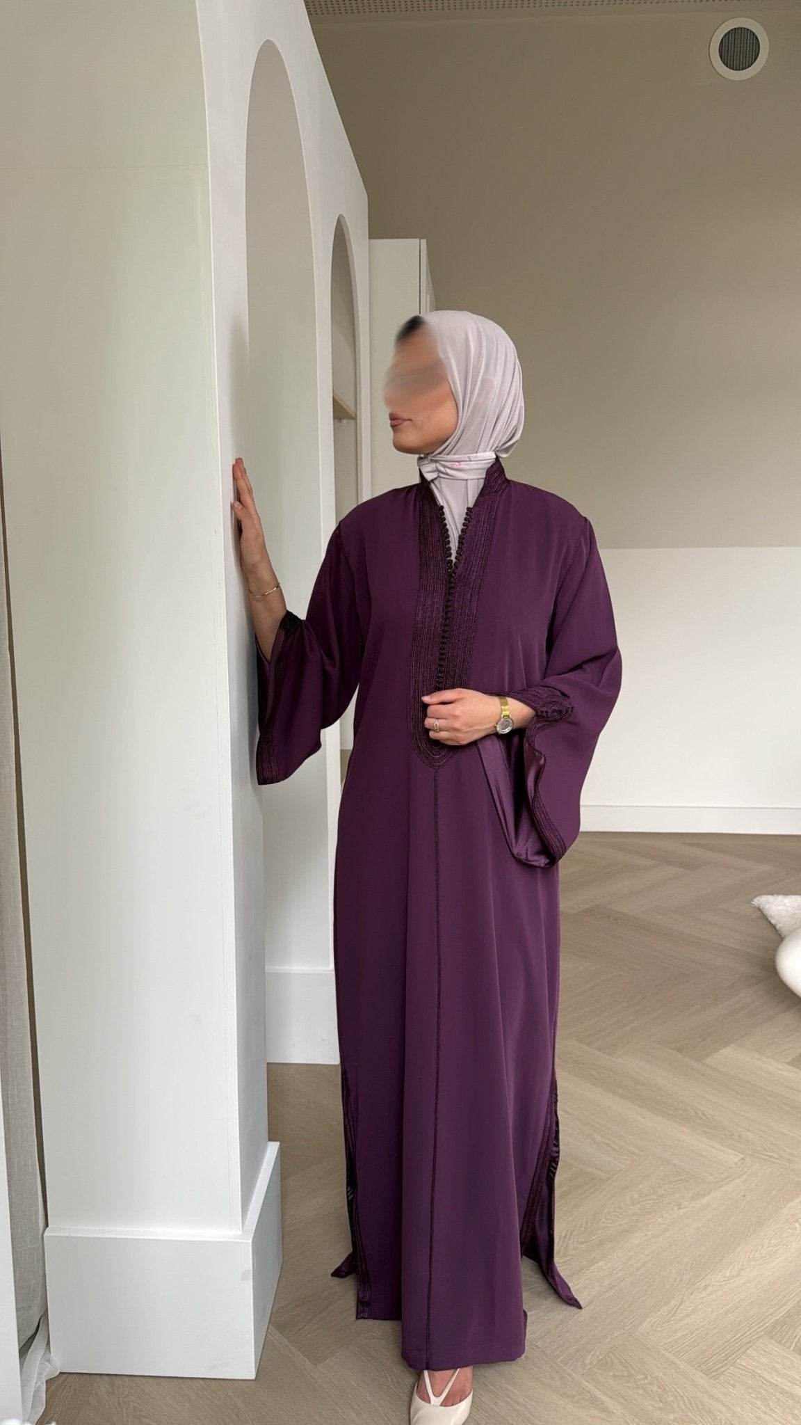 Yara Caftan x Deep Plum