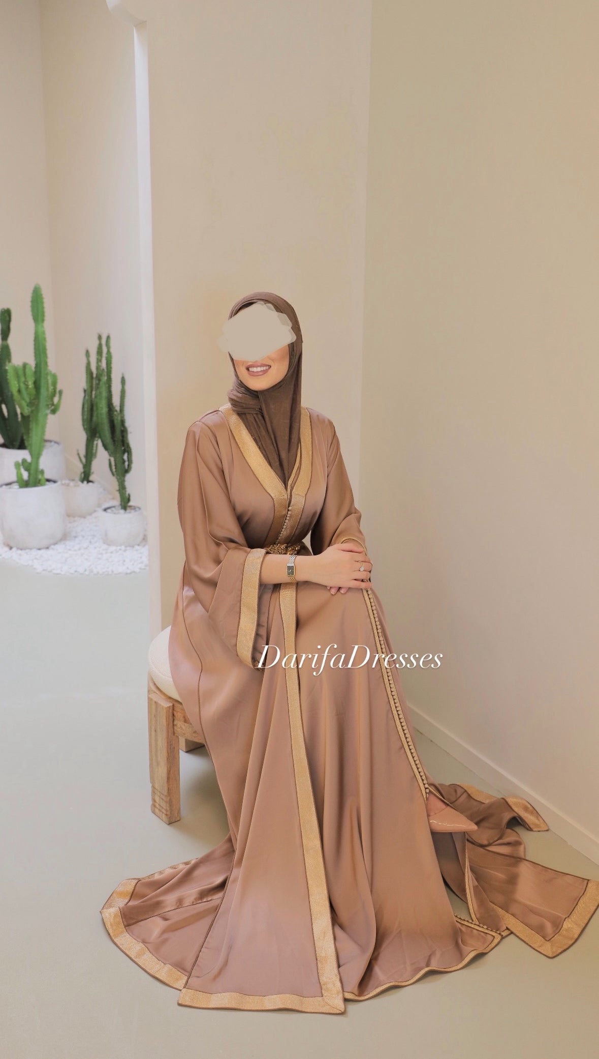 Gold x Brown Satin Takshita