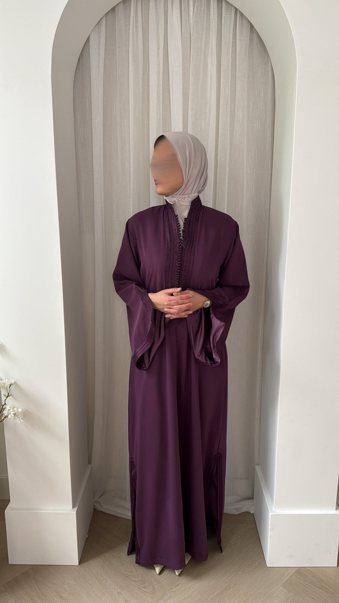 Yara Caftan x Deep Plum