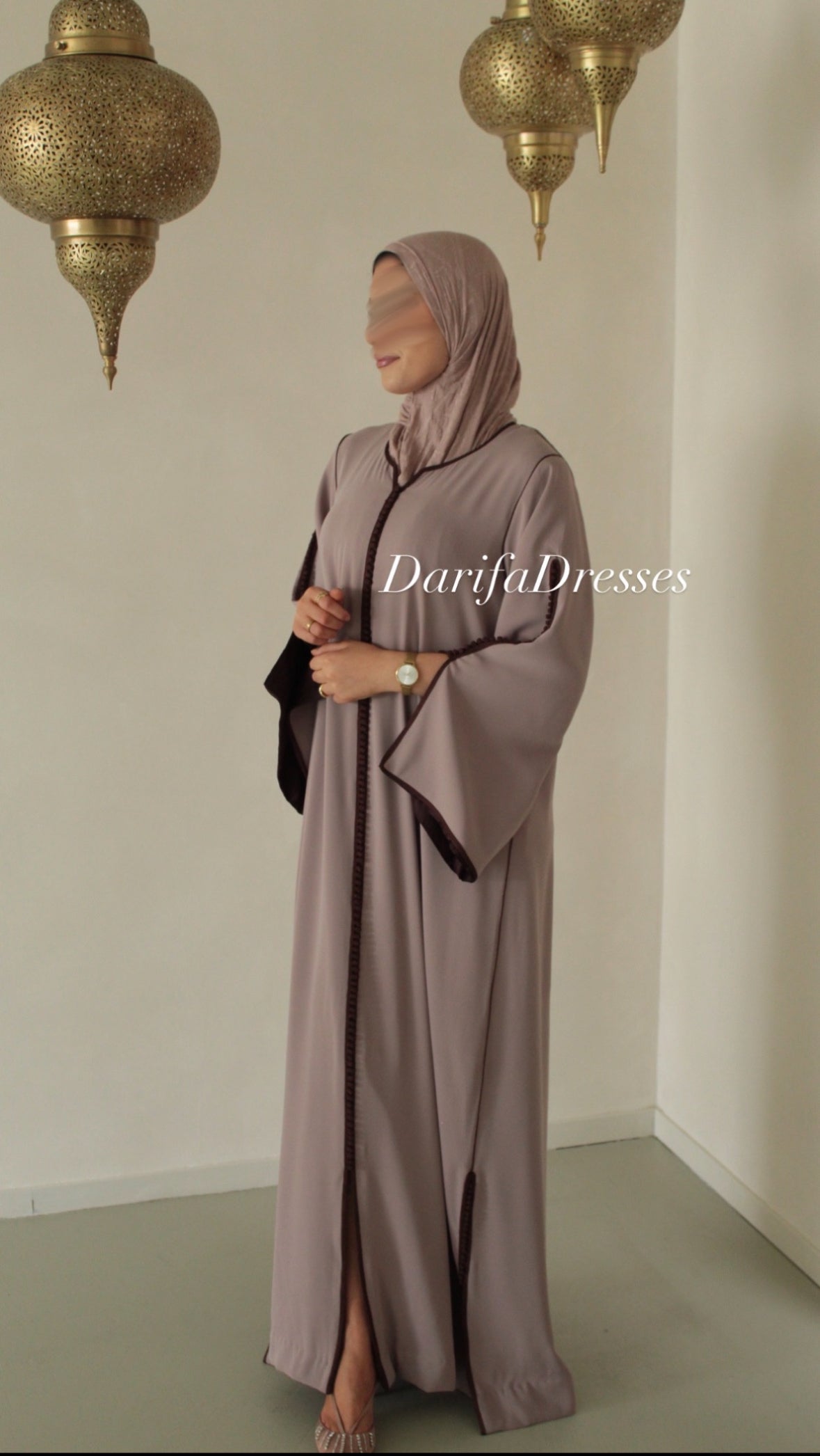 Qaftan Nisa Satin Taupe x Brown