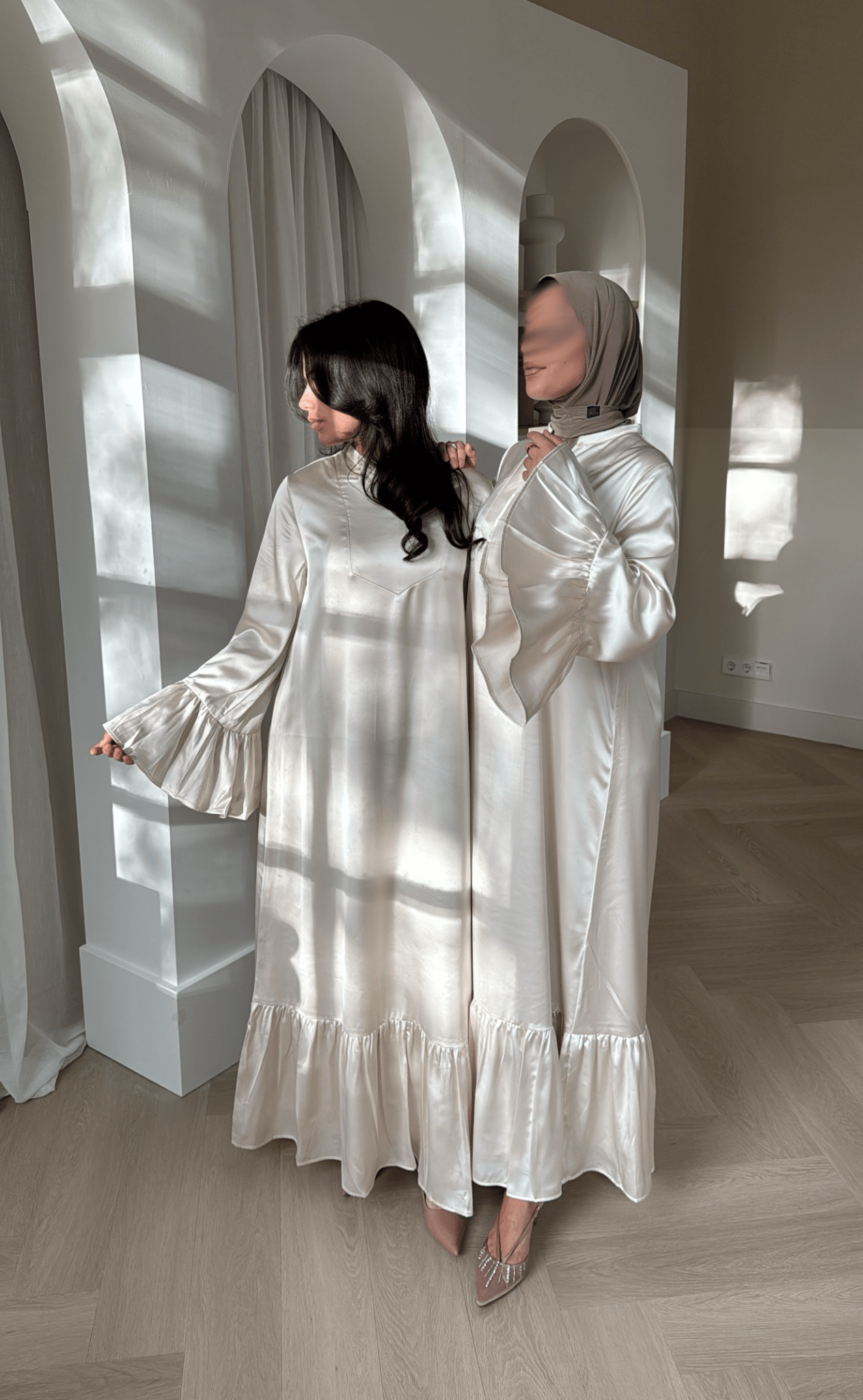 Flowy Amara Qaftan Cream