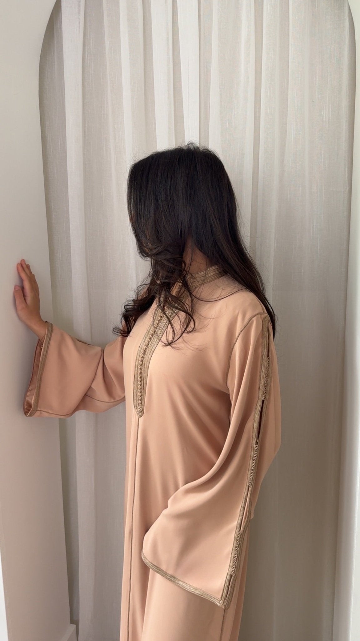 Yara Caftan x Peach