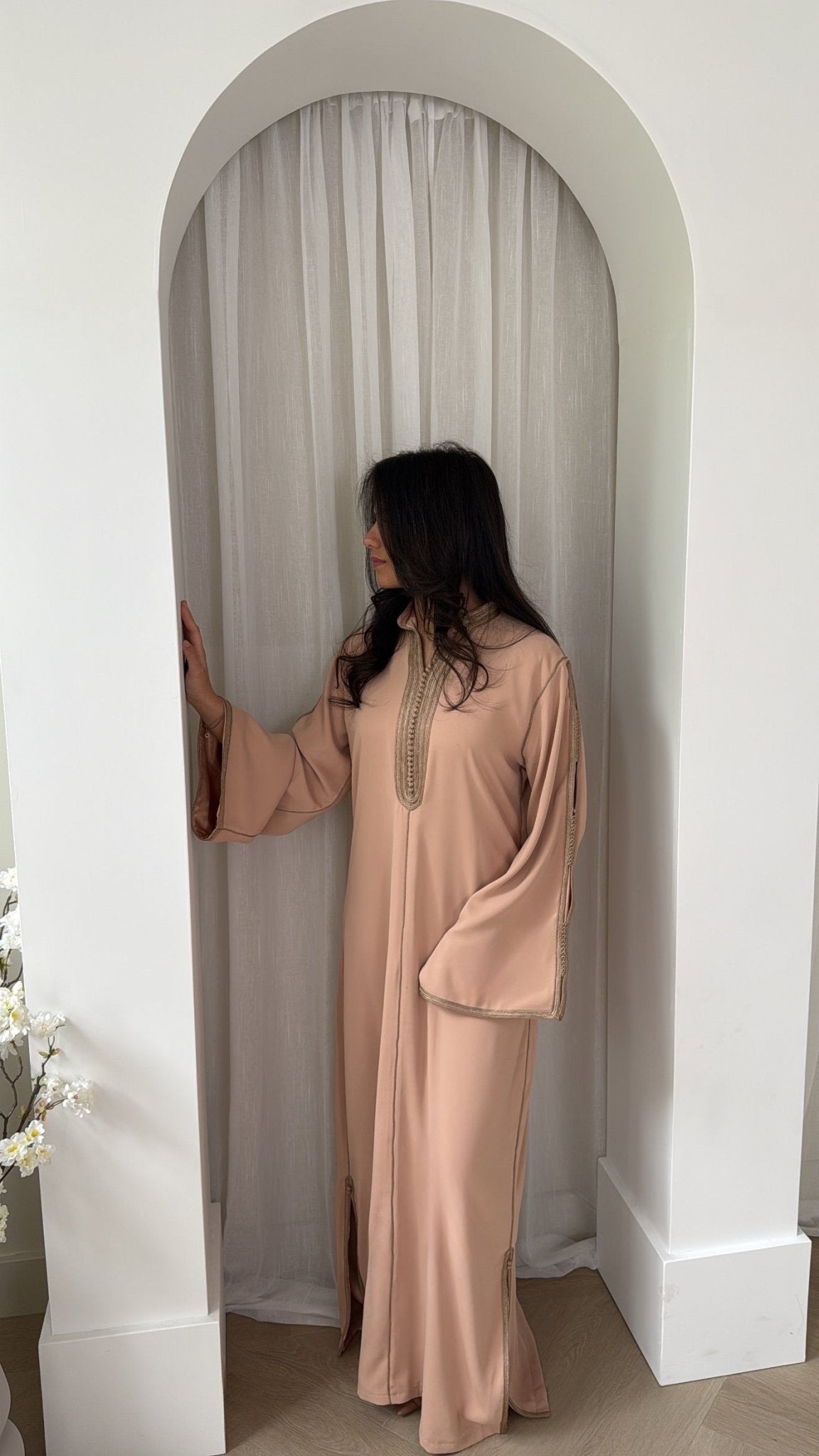 Yara Caftan x Peach