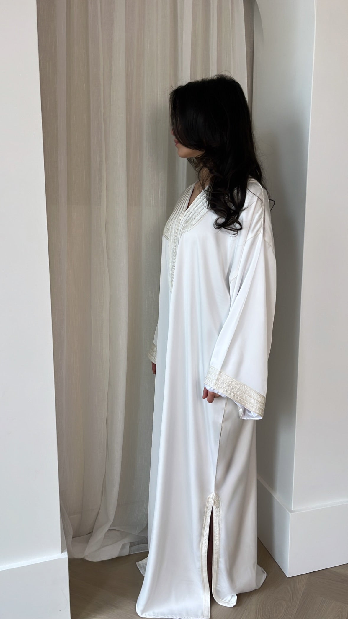 Layaan Qaftan – Bridal White
