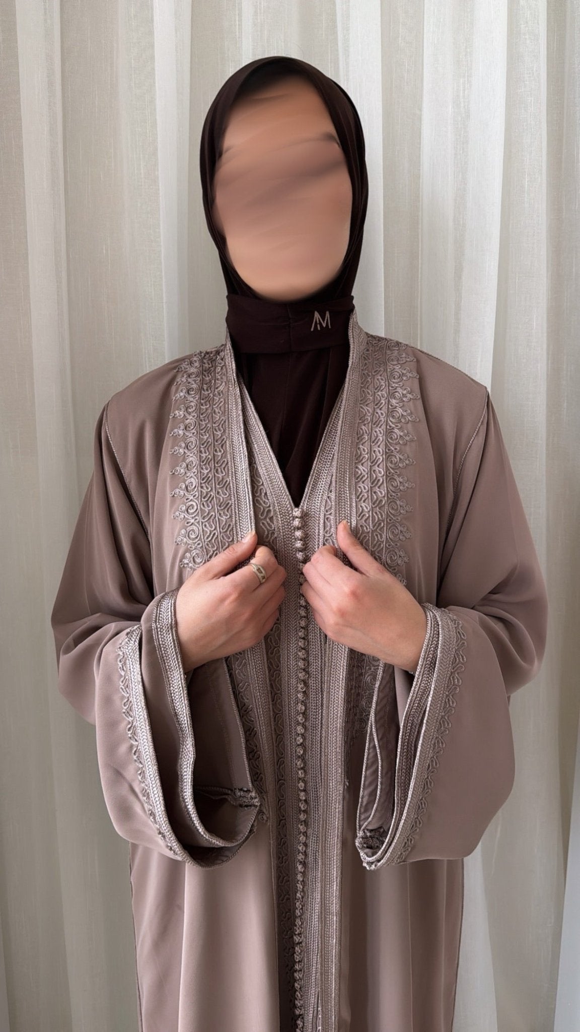 Two-Piece Qaftan Sara – Royal Taupe